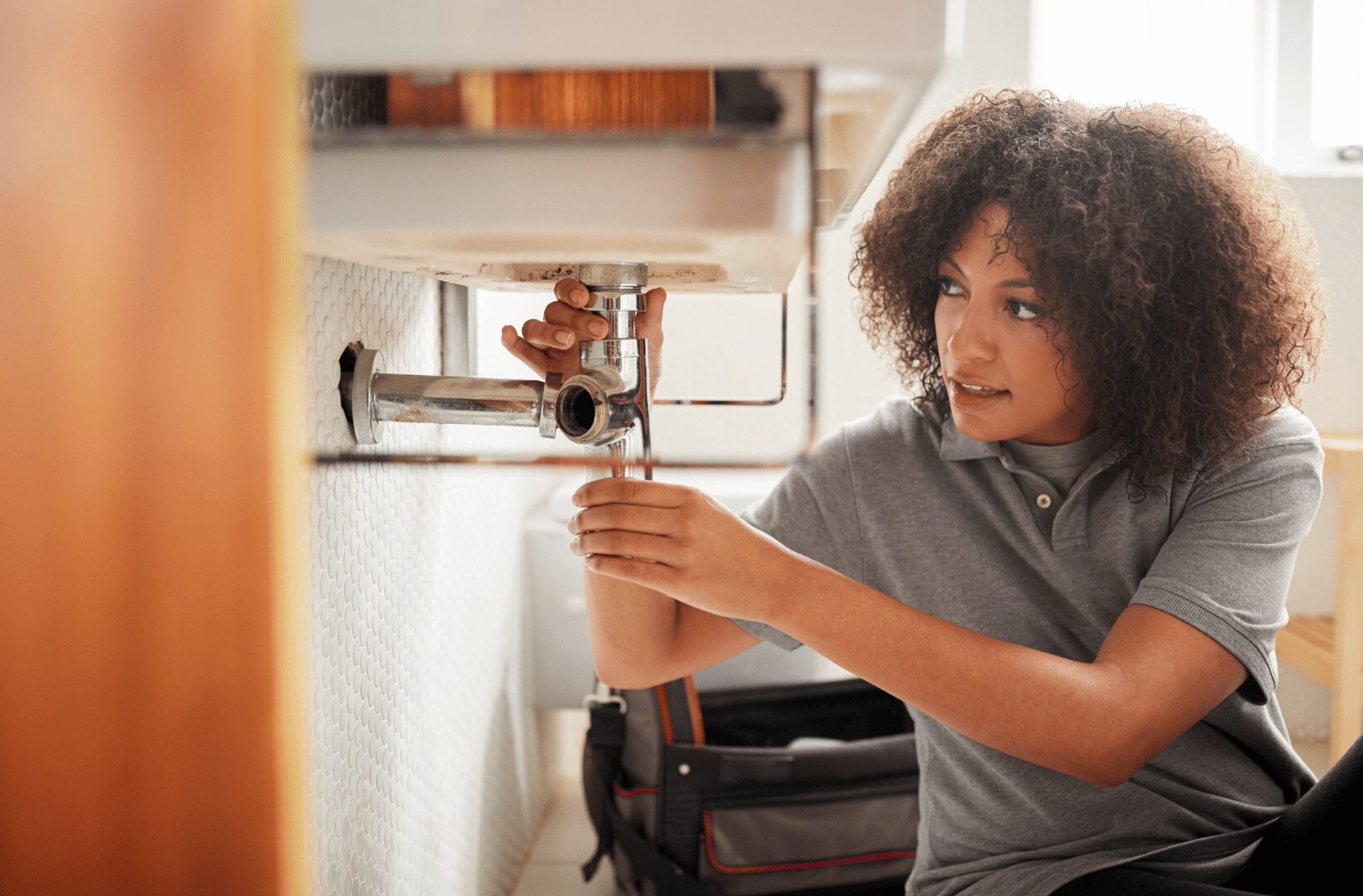 Women in the Trades: Overcoming Challenges and Creating Opportunities